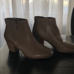 Boots. Never worn!